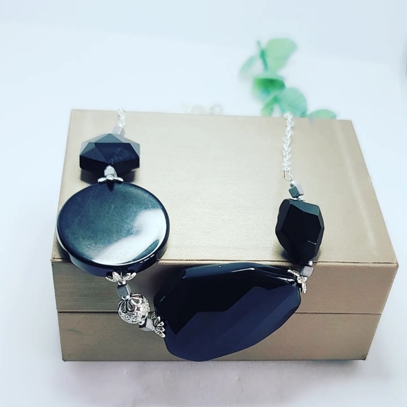 Black agate necklace - Picture 3 of 4